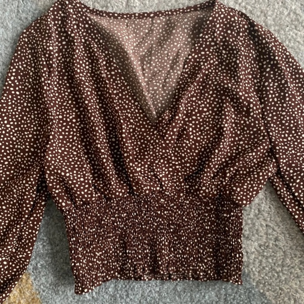 Long sleeve hazel polka dot shirt